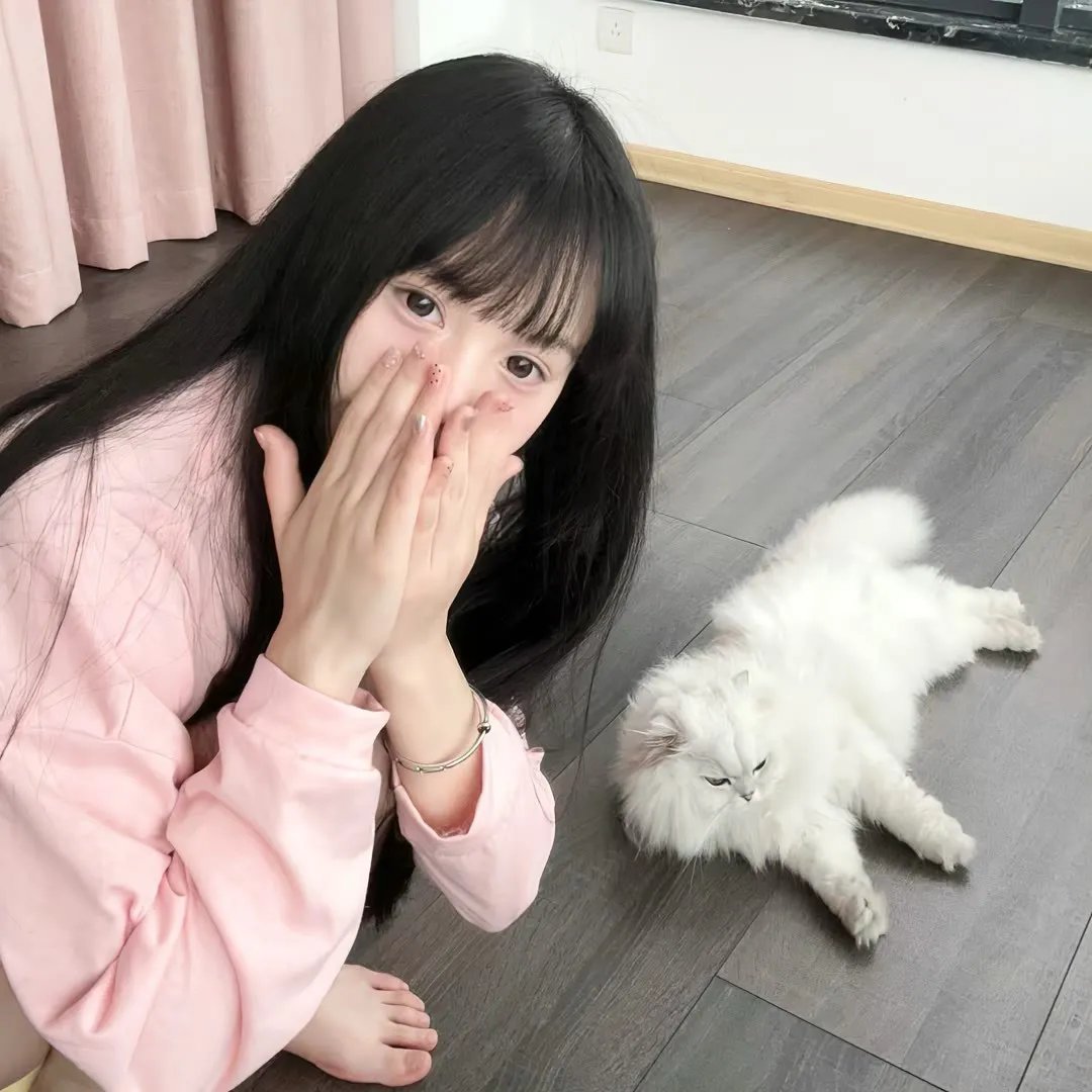 拉莉萨